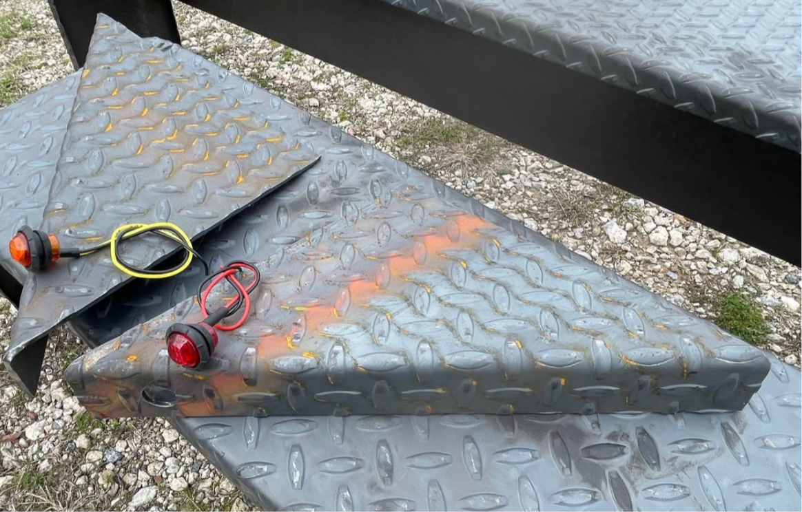 10" Trailer Fender Steps 11g Tread Plate (4 Total)