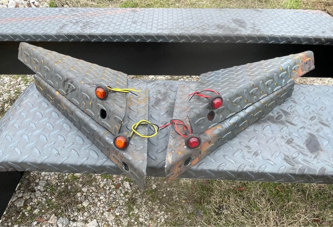 10" Trailer Fender Steps 11g Tread Plate (4 Total)