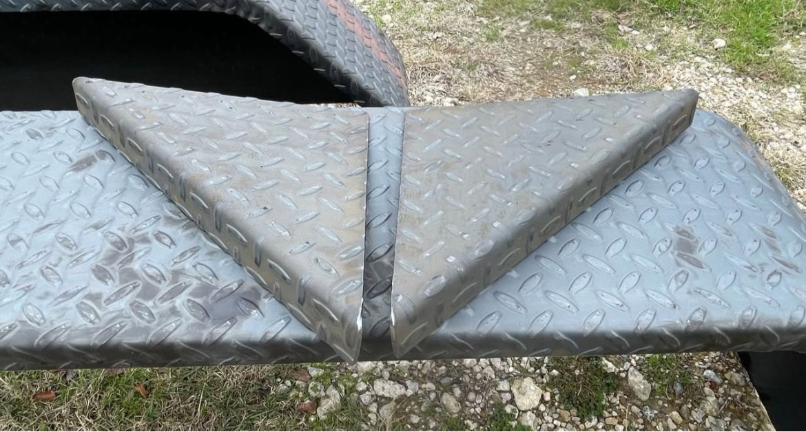 10" Trailer Fender Steps 11g Tread Plate (4 Total)